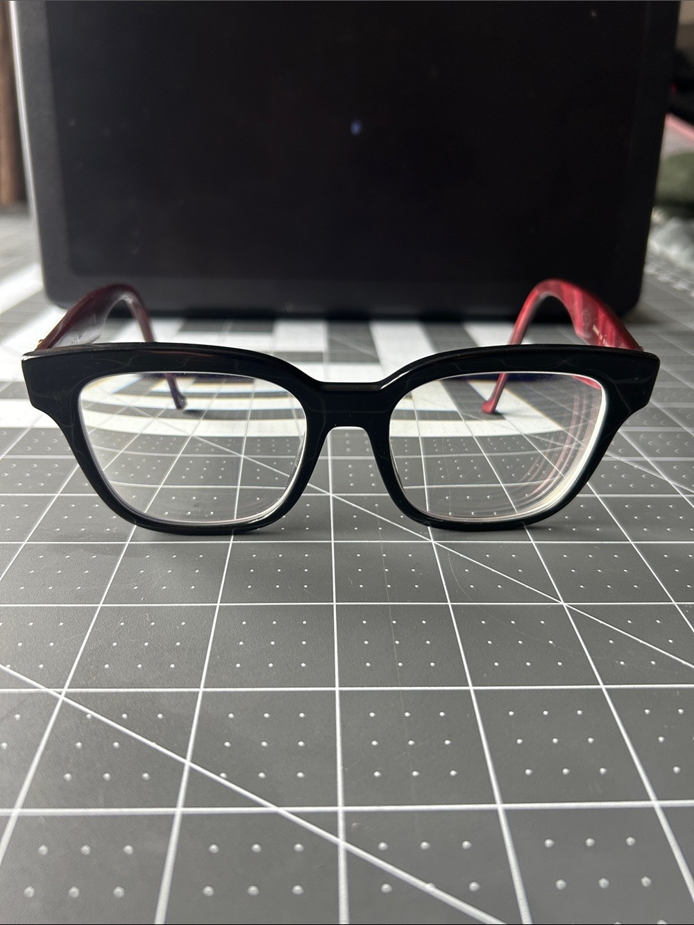Gucci Eyeglass Frames w Rx Lenses Used w Velvet Case